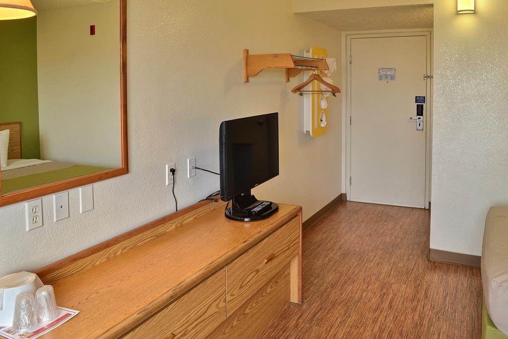 Motel 6-Billings, Mt - North Екстериор снимка