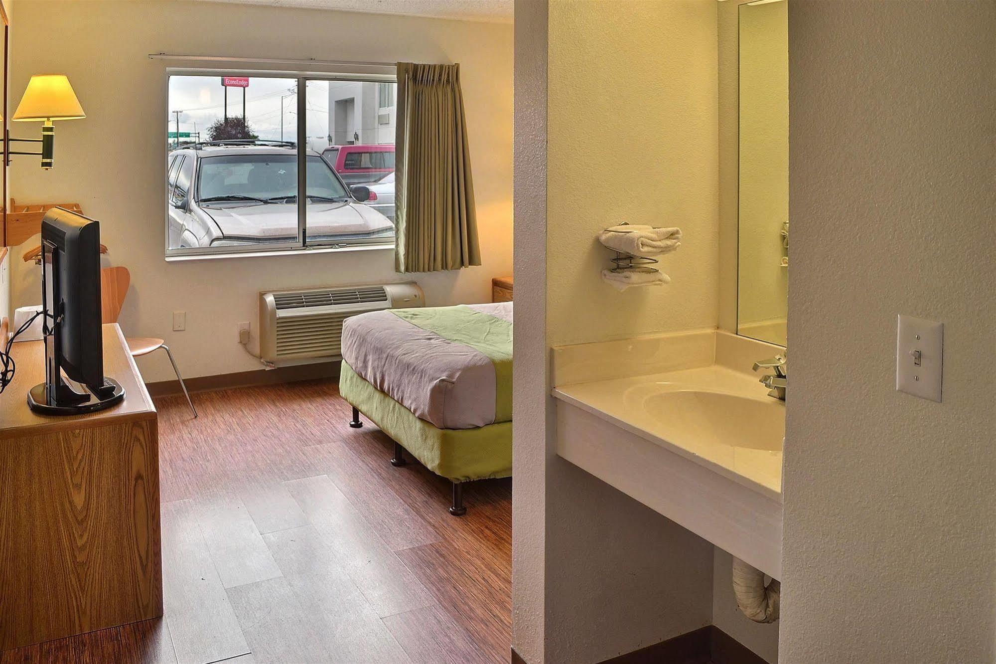 Motel 6-Billings, Mt - North Екстериор снимка